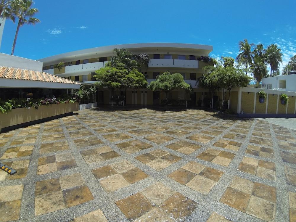 Hotel Azteca Inn 마사틀란 외부 사진