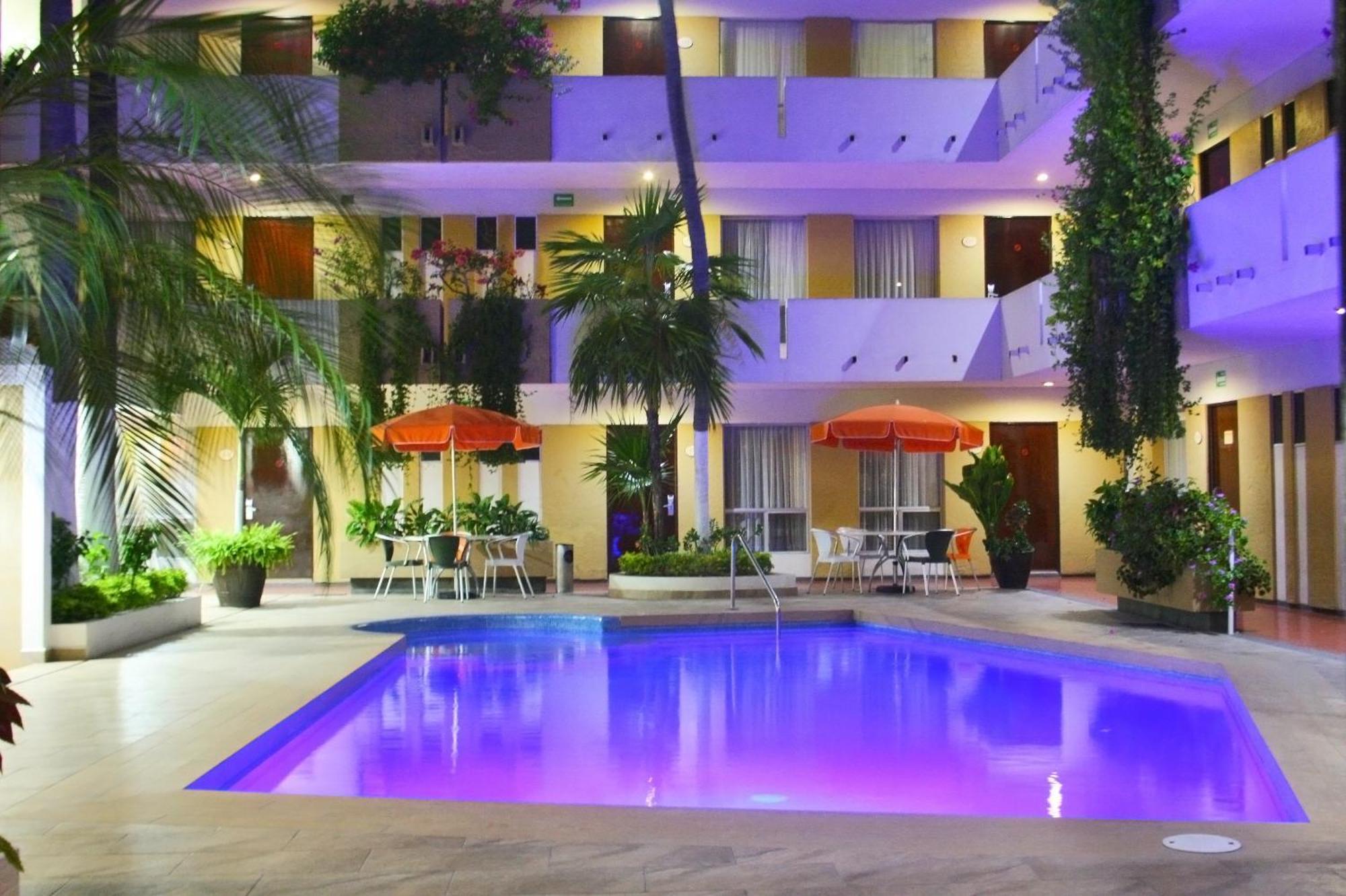Hotel Azteca Inn 마사틀란 외부 사진