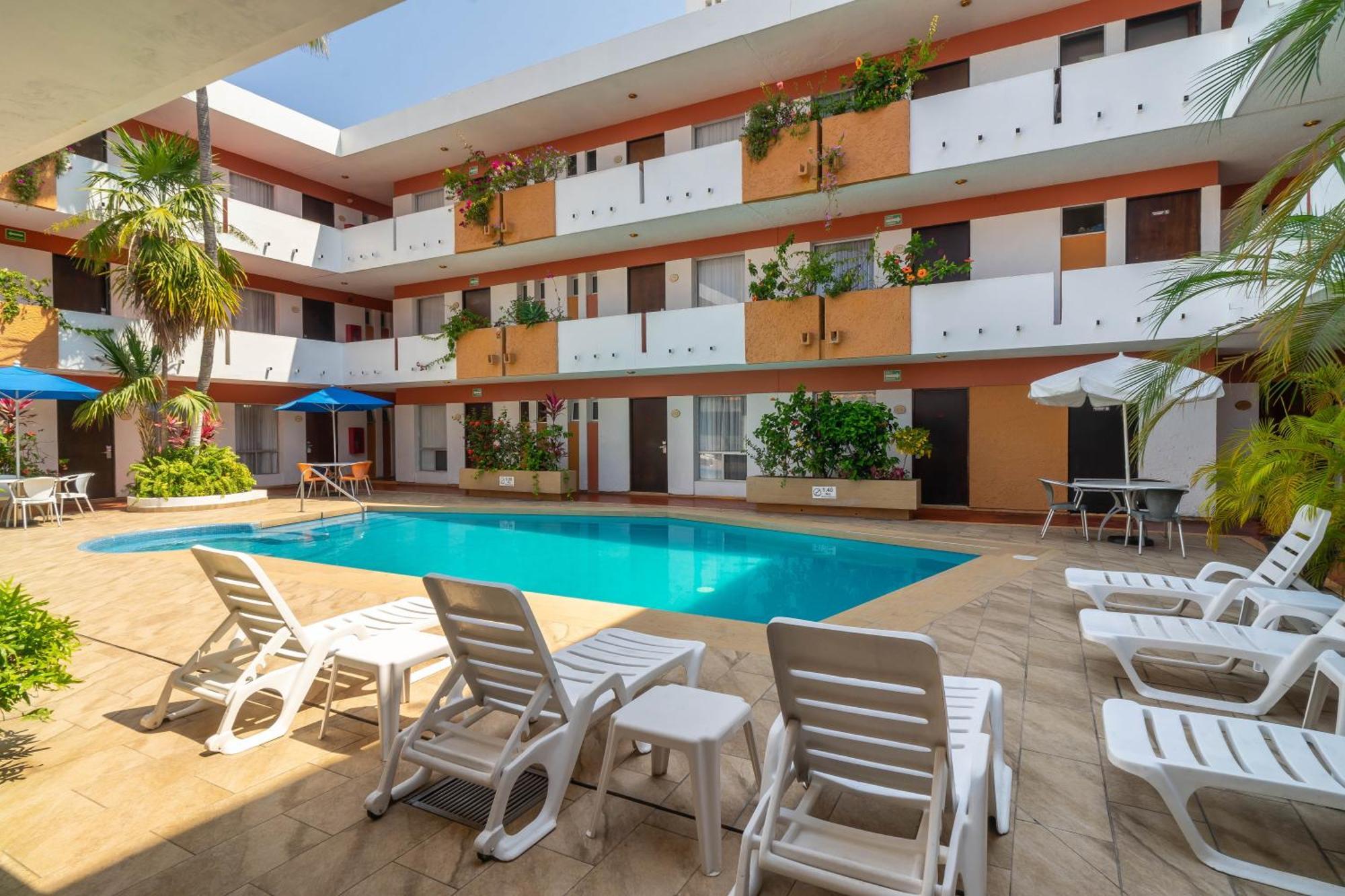 Hotel Azteca Inn 마사틀란 외부 사진